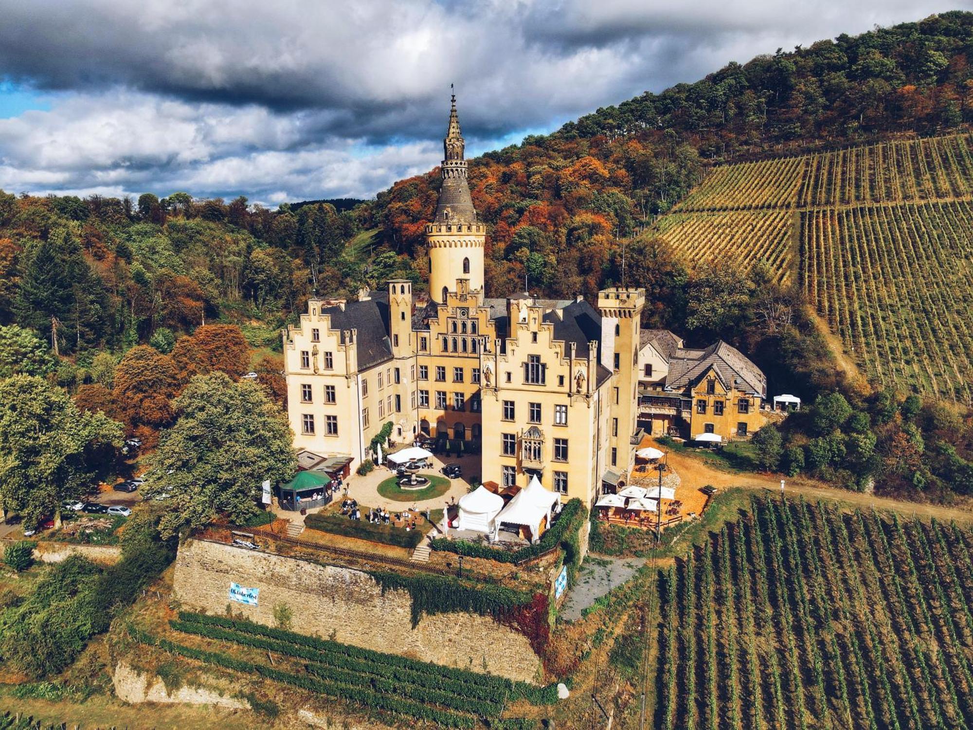Schloss Arenfels 바트 회닝겐 외부 사진